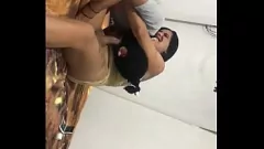 Abspielen Beobachten Sie in diesem heißen Pornovideo den kompletten Arsch einer sexy Shemale, während sie masturbiert und Oralsex gibt