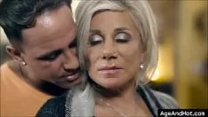 Play Mature With Earring In Her Nose Sucks Cock With Lust And Puts It In Her Pussy